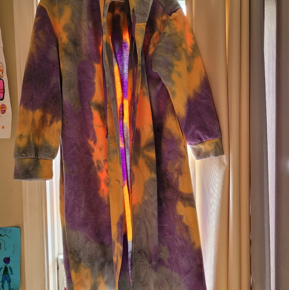 Tie dye hooded sweater